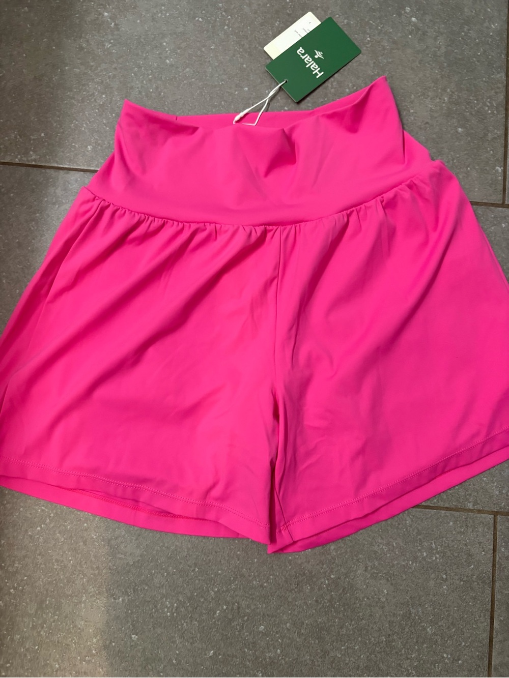 HALARA Hot Pink High-Waist Skort Shorts